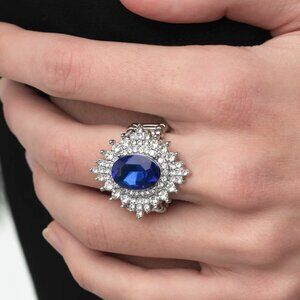 Paparazzi Jewelry Accessories - Five-Star Stunner - Blue Ring - Vintage